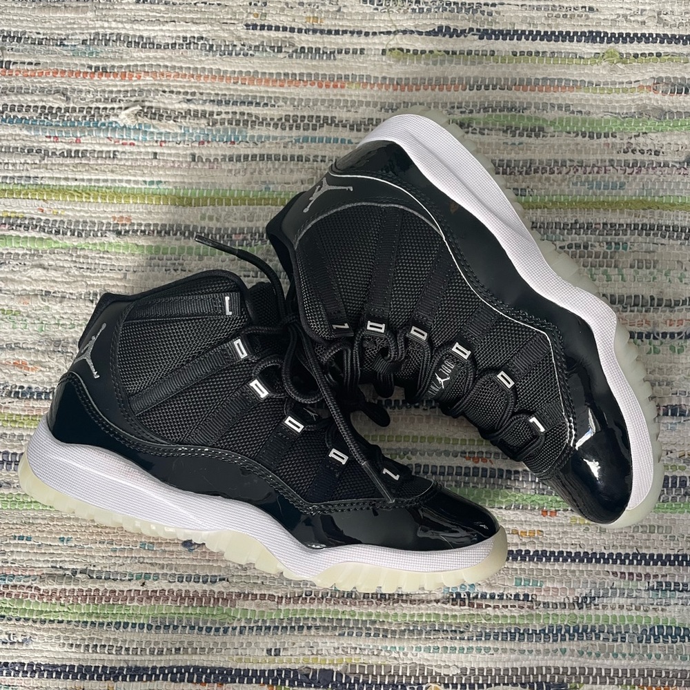 Jordan Retro 11
